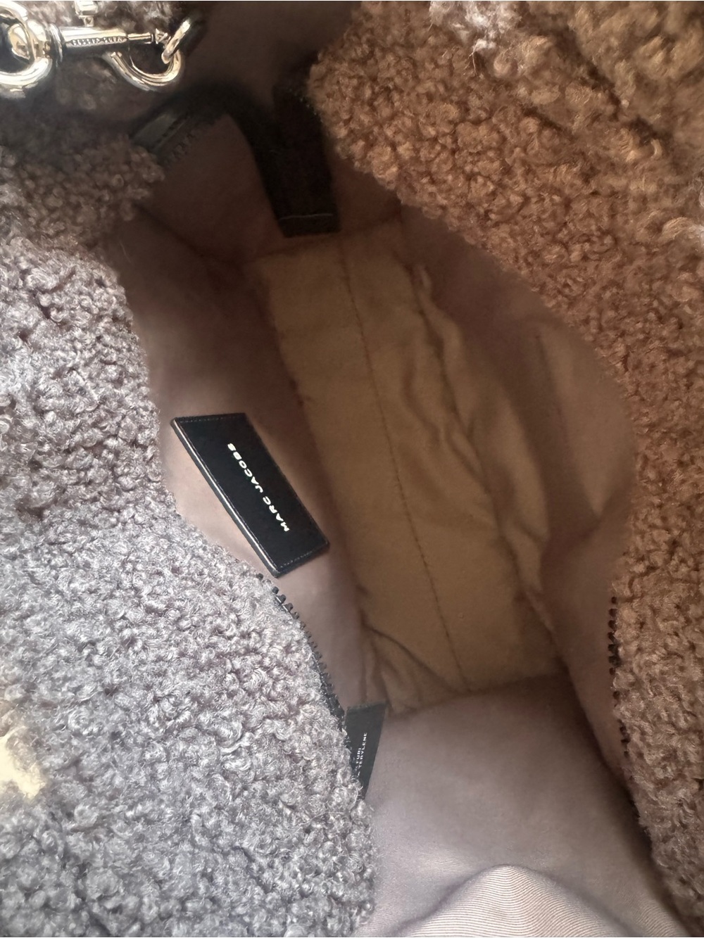 Marc Jacobs Shearling medium Tote Bag - Picture 3 of 3